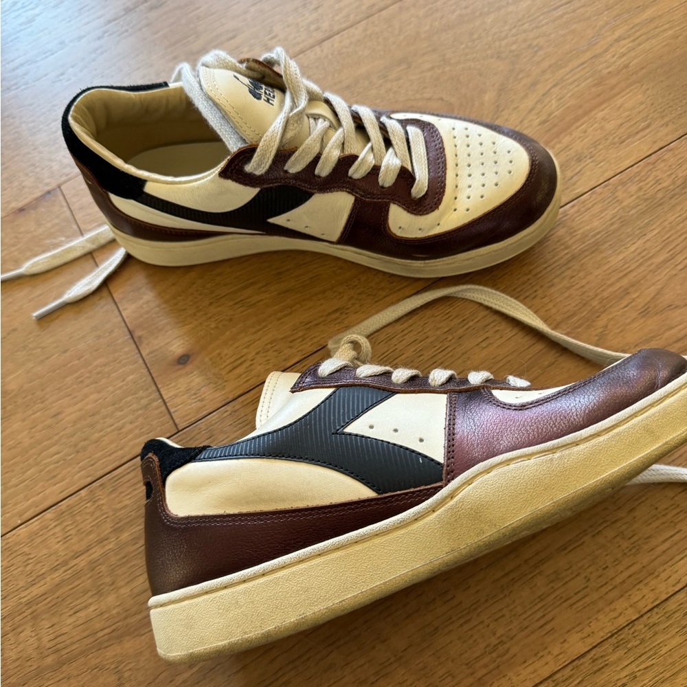 Diadora Cream and Brown Women's Sneakers